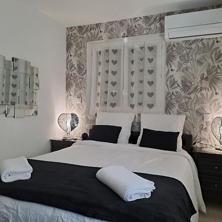 Appartement Les Pieds Dans L'Eau à Sainte-Marie-la-Mer Extérieur photo