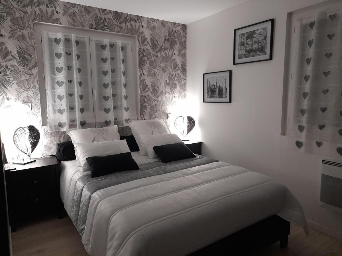 Appartement Les Pieds Dans L'Eau à Sainte-Marie-la-Mer Extérieur photo
