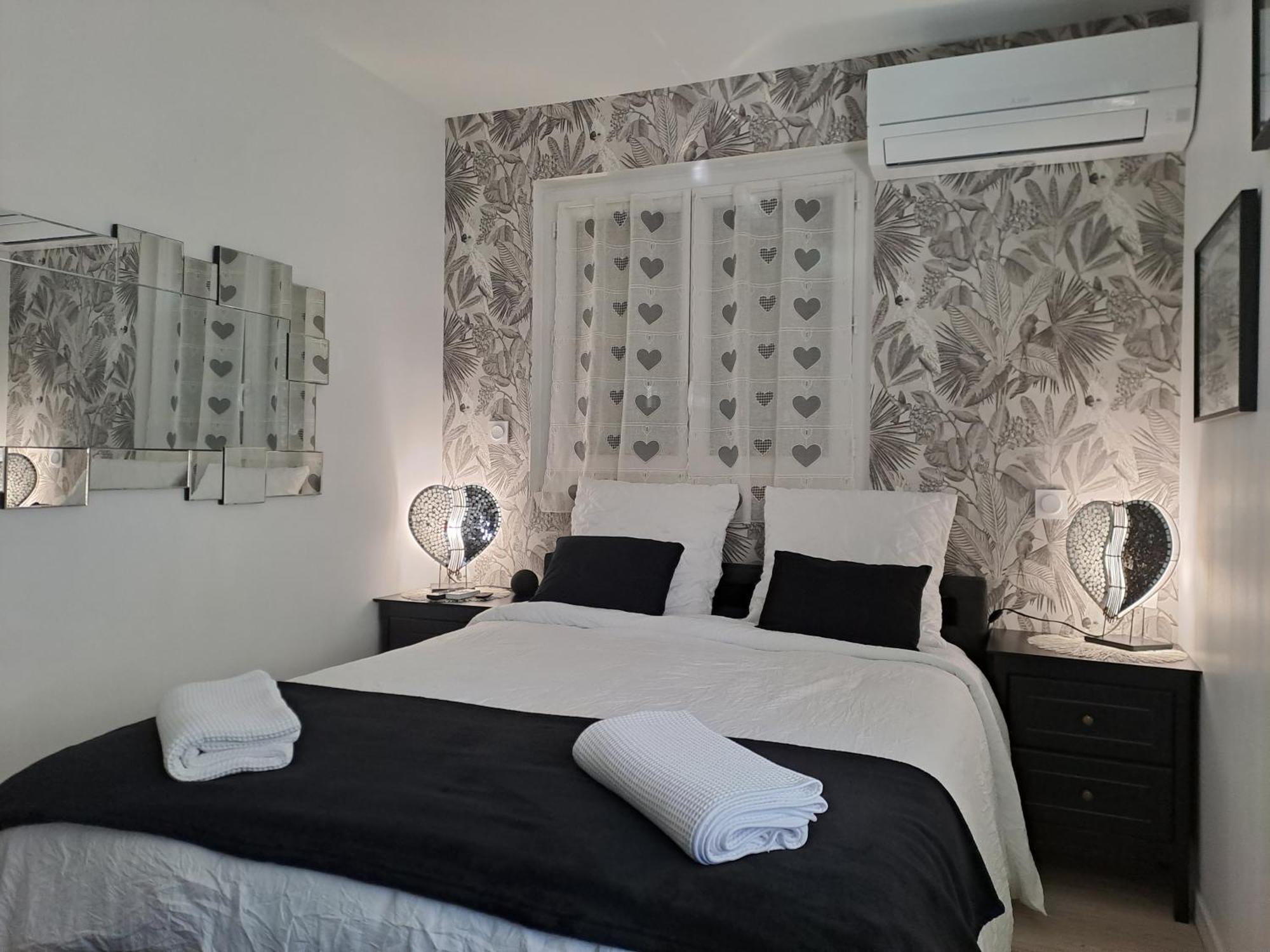 Appartement Les Pieds Dans L'Eau à Sainte-Marie-la-Mer Extérieur photo